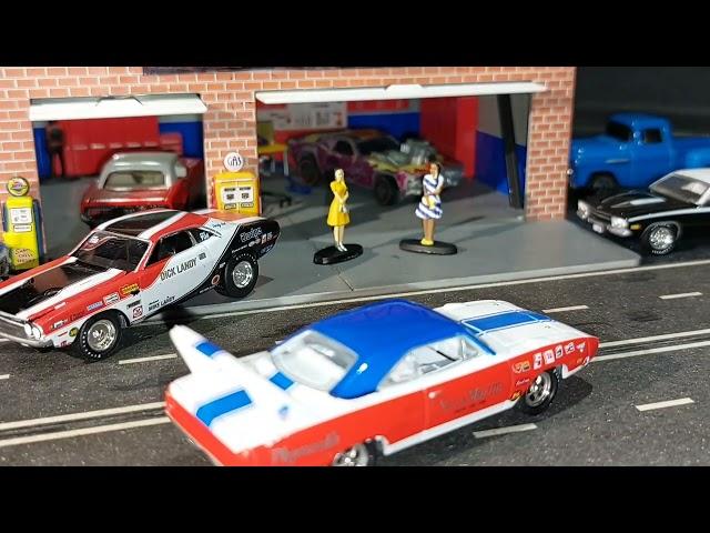 4-SPEED DIECAST EPISODE 31: Sox & Martin '70 Superbird & Dick Landy Challenger! Plus More Anarchy!