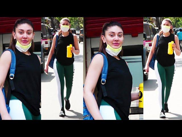 Shefali Jariwala Snapped For Gym In Leggings At Andheri