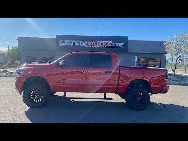 2023 Ram 1500 Laramie HEMI 5.7L V8 Multi Displacement VVT eTorque