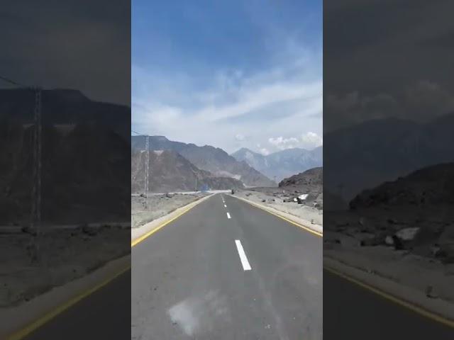 towards gilgit #chilas  #gilgitbaltistan #karakumhighway #nature