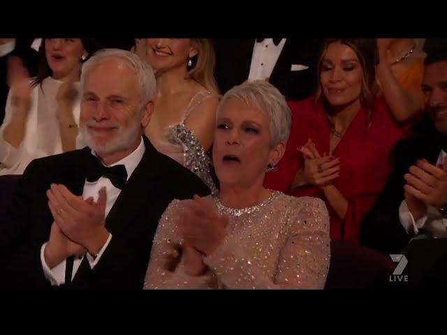 Jamie Lee Curtis Wins Oscar for Best Supporting Actress