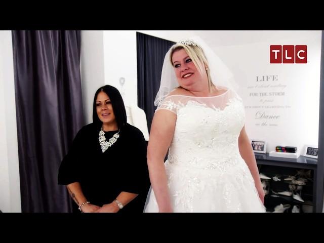 Can Helen Overcome Her Dress Fears? | Curvy Brides Boutique TLC