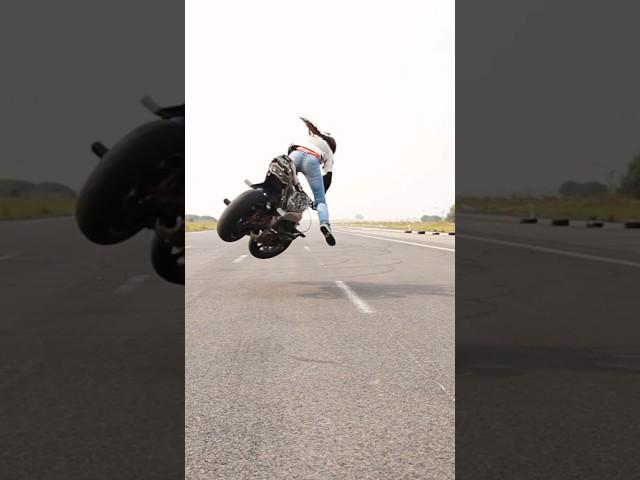 2013 vs 2023  #stunt #bike #bikergirl #fail #motorcycle #moto #stuntgirl