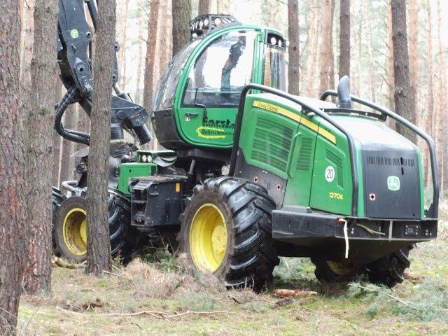 Harvester John Deere 1270e u Forwarder Komatsu 840,4