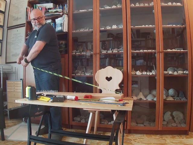 Costruzione di una corda fiamminga per il longbow