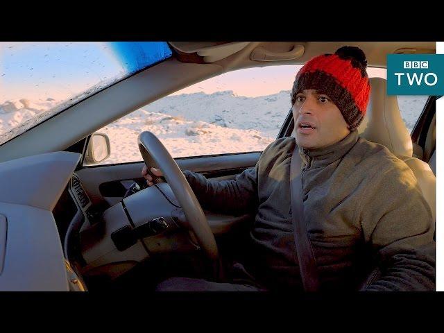 How fast can a London black cab go? - Top Gear 2017 - BBC