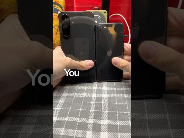 SAMSUNG A36 vs iPHONE SE #samsung #tech #samsunggalaxy #android #iphone #techtok #technews