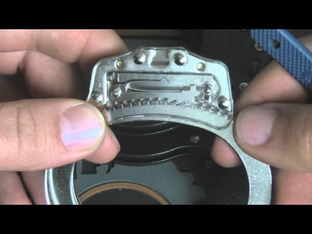 Handcuff - Getting out of handcuffs whitout a key