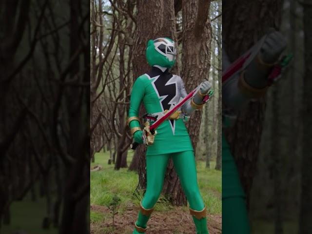 Green and Black Rangers Unleash Their Powers | Power Rangers Dino Fury | Power Rangers Official