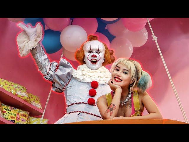 Pennywise & Harley Quinn: Valentine's Date Challenge! (HarleyWise might be your new ship!)