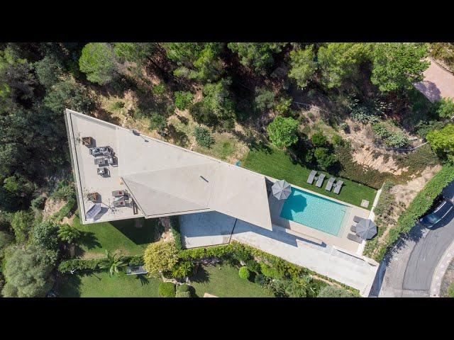 Project management by First Line Houses - luxury rental villa Costa Brava