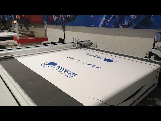 cutting fabric table cloth on Zund G3 3200 cutter