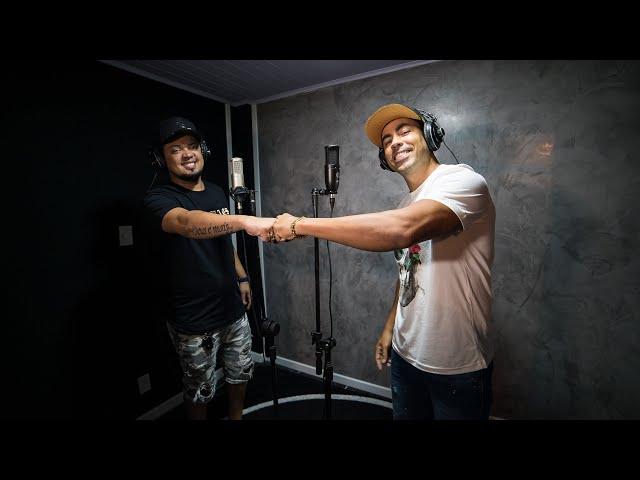 Thiago Moraes & Jhonatan Alexandre (Grupo Revelação) - Deixa Do Jeito Que Tá (Clipe Oficial)