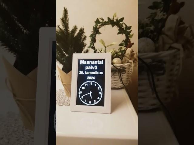  А вы знали, что есть специальные электронные часы для пожилых людей? В Финляндии появились))