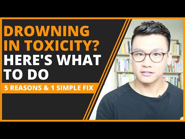 In A Toxic Relationship? The 5 Reasons Why & How To Fix It