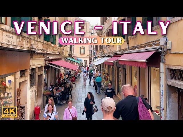 Amazing City Venice  4k Walking Tour with Real Amibient Sounds [With Captions]