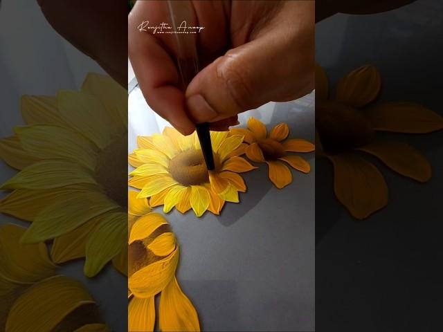 Mind blowing sunflower  Painting on glass using round brush technique