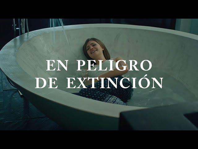 La Adictiva - En Peligro De Extinción (Video Oficial)