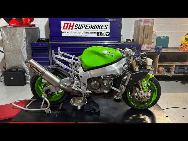 Kawasaki ZX7RR 750cc Superbike Racebike Trackbike BSB  WSBK Factory Hawk Racing @dhsuperbikes