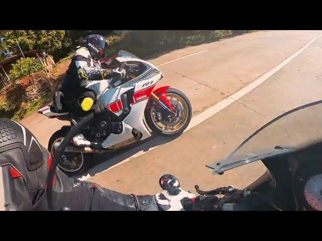 2007 GSXR 750 and R1  #r1 #yamahar1 #suzuki #gsxr #vídeoviral #video #motorcycle