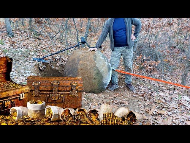 The World's Largest Carved Treasure Crates Found!!!