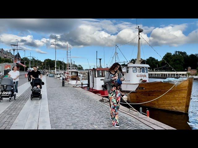 Stockholm Walks: Strandvägen. A must when visiting Stockholm is this beautiful street & shoreline.