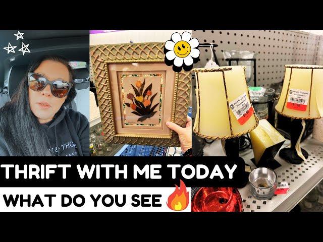 THRIFTING HOME DECOR—SO MANY IN ONE PLACE