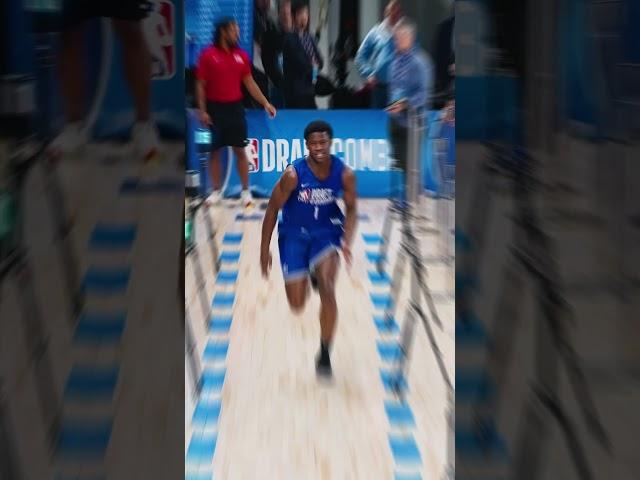 VJ Edgecombe FLYING at the NBA Combine ️