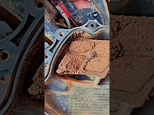Bajaj Vikrant v15 Air filter Change #bajaj #vikrant #vikrantv15 #machine #airfilter #trending #bike