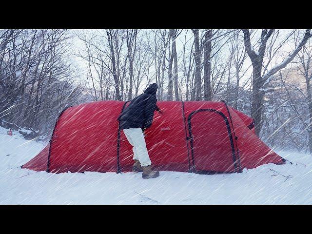 Solo snow camping  in a hot tent with a wood stove -20°C extreme cold l ASMR