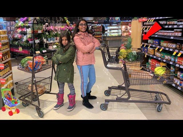 Kids Pretend Play Shopping for Healthy Food Challenge!!