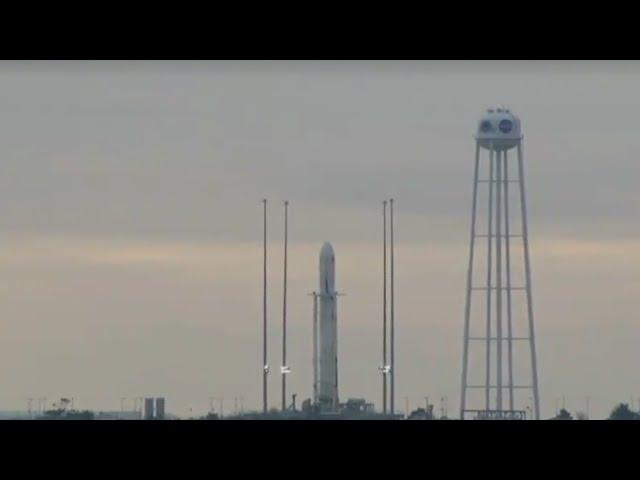 Virginia Commercial Space Flight Authority names new CEO, talks expansion plans with Northam