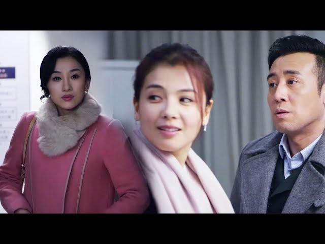 妻子送飯，不料丈夫正和秘書一起吃飯【中國電視劇 Chinese drama】