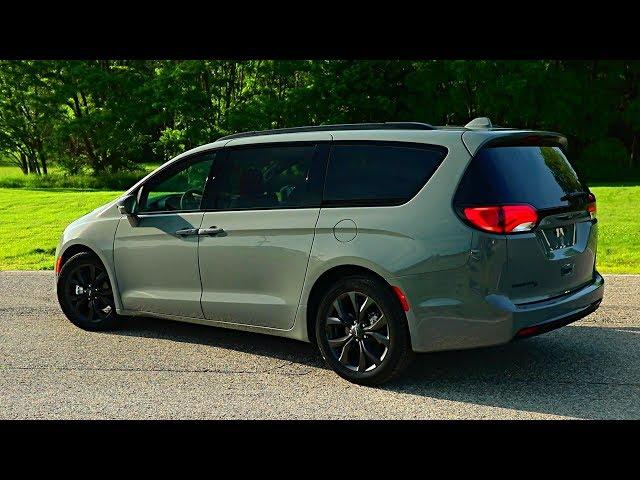 2020 Chrysler Pacifica Red S Edition exclusive minivan new look premium interior