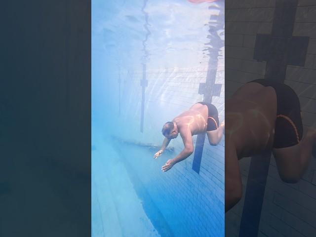 Underwater Swimming with 100+ kg body weight  #swimminglessons #swimming #underwater #swim