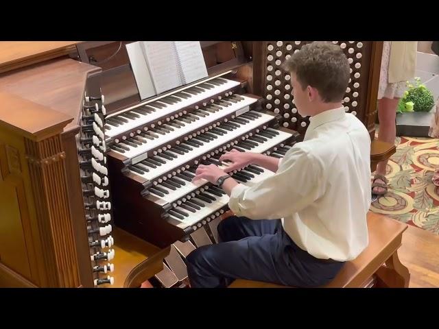 Playing the Tabernacle Organ