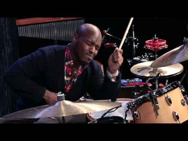 Ulysses Owens Jr. - LP On His Kit