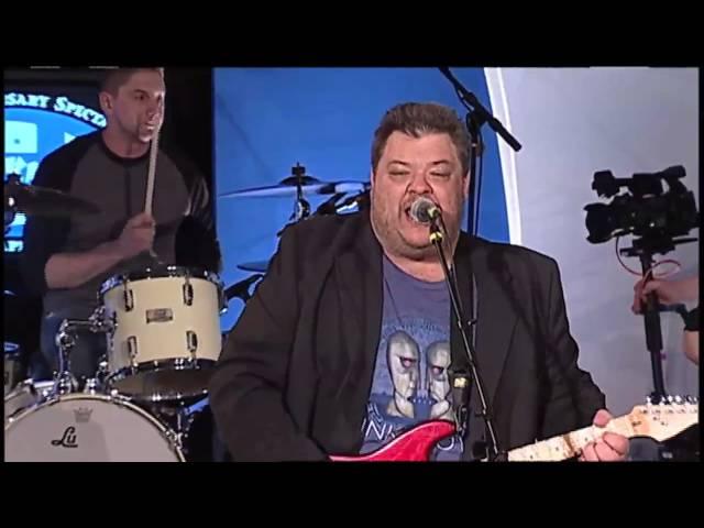 The Mood performs at The Steve Katsos Show Second Anniversary Spectacular