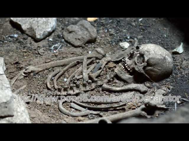 Human bones grave skeleton / Professional stock video footage