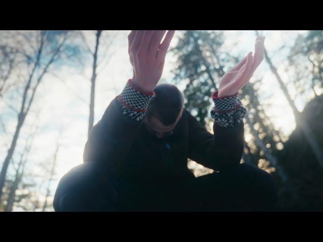 A Scandinavian American Documentary | Fragments of Us