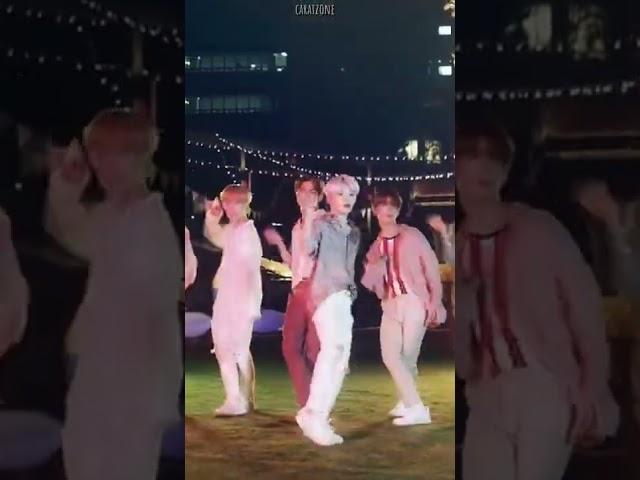 woozi having his moment in seventeen's choreo #short #viral #kpop