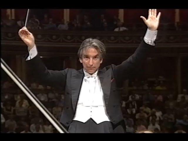 Michael Tilson Thomas conducts "The Rite of Spring" + 2 Encores (Proms 2000)