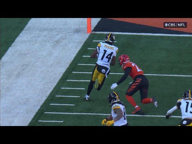 George Pickens punts football into stands after 17-yard TD catch vs. Bengals