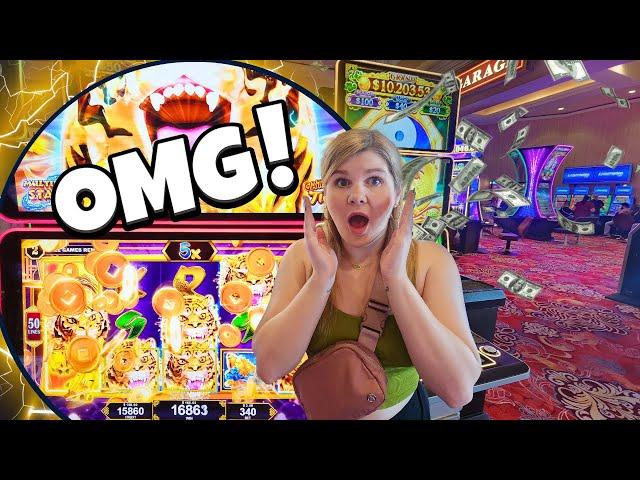 Massive 1st Spin Slot Bonus Had a Crowd Gathering Around Me!