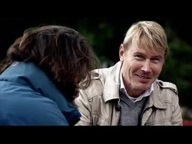 Mika Hakkinen Teaches Captain Slow to Drive | Top Gear