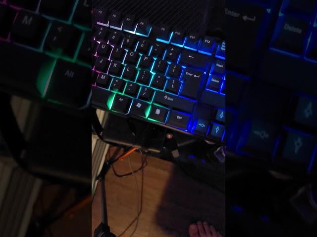 3pc gaming combo how to turn on keyboard LED