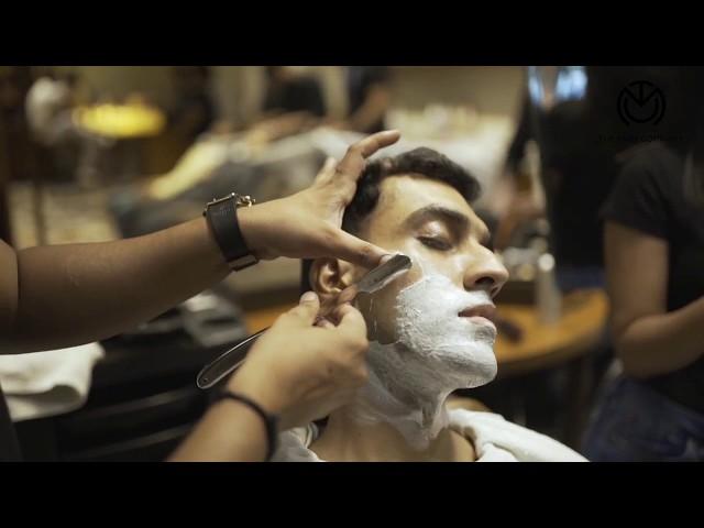 The Man Company Lounge at Looks Salons in Delhi NCR | Premium Salons