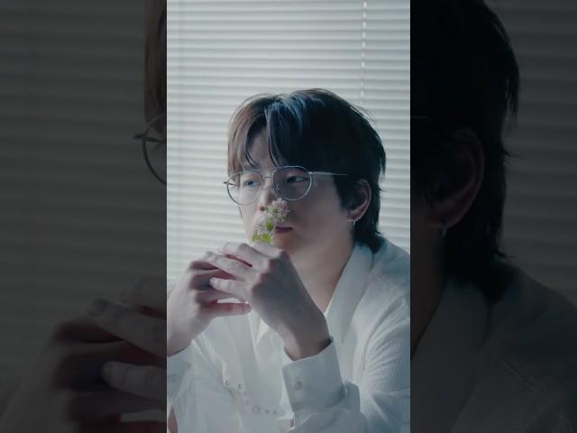 ソ・イングクさん、発売中の anan 2421 号に登場！