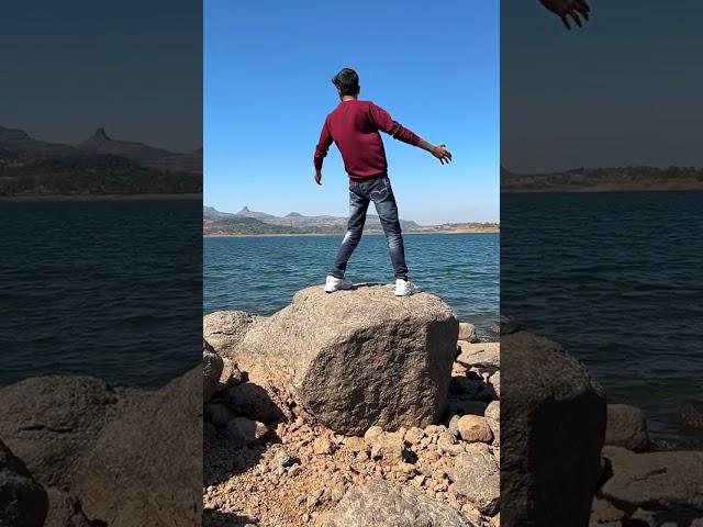 Signature pose  #reels #shortvideos #trendingshorts #viralvideos #explore #reel #youtubeshorts