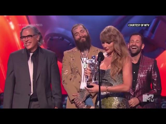 Taylor Swift mentioned Travis kelce at the VMA'S...